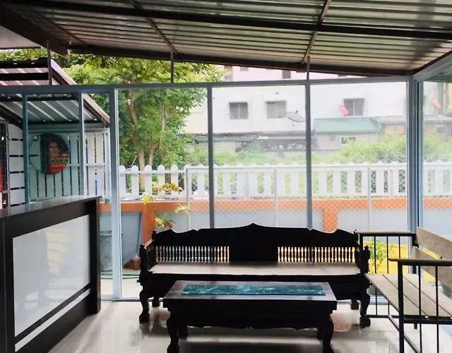 บ้านมีสุข Happy House ゲストハウス *